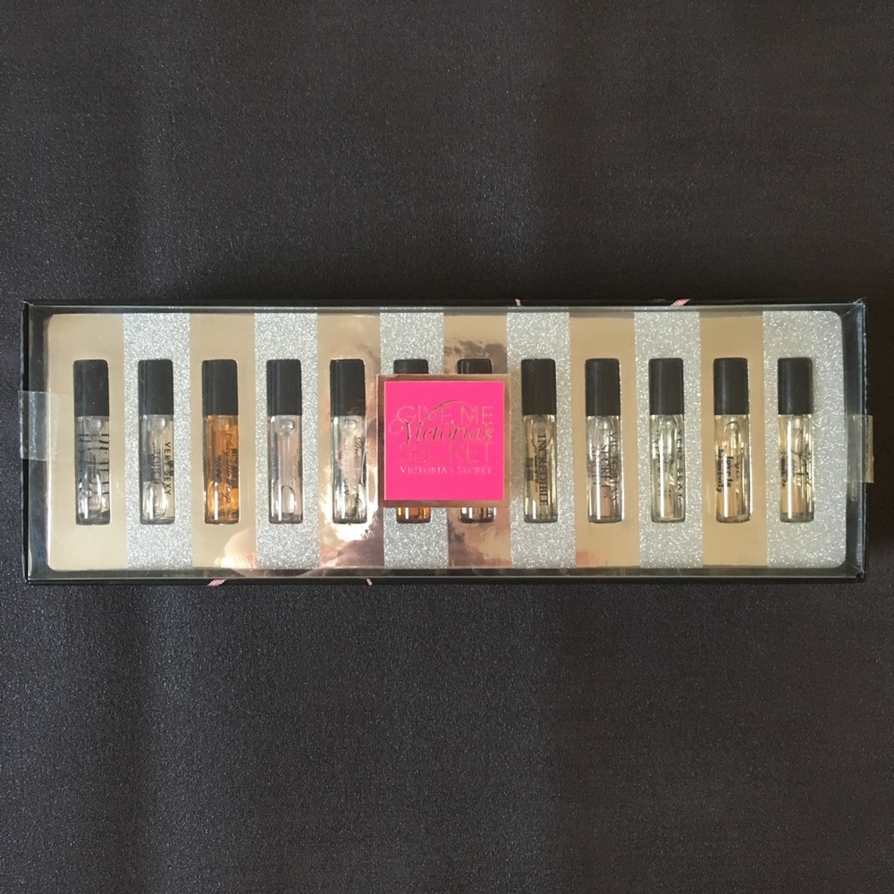 ⭐️Sold ⭐️Victoria's Secret Eau De Parfum